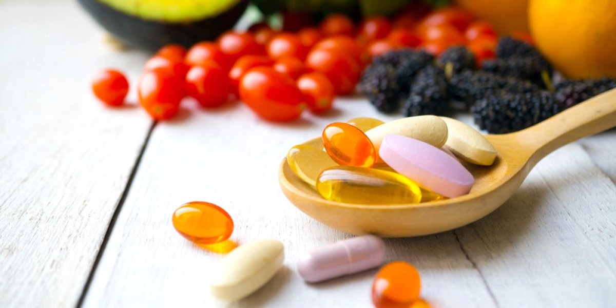 The Ultimate Guide to Health Supplements: Benefits, Risks, and What You Need to Know