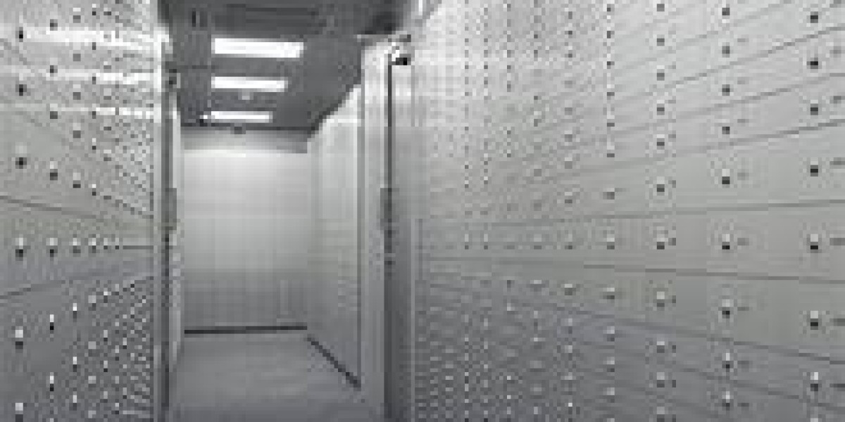 What Sizes of Safety Deposit Boxes Are Available at KeepSecure in Dubai?